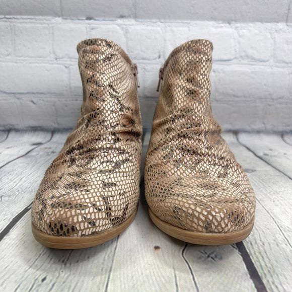 Baretraps Booties Women's Size 7.5 Brown Animal Print Snake Ankle Boots Shoes - Picture 3 of 14